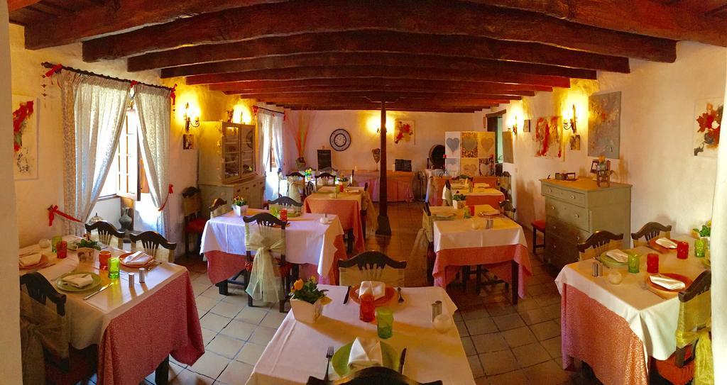 Hotel Rural Casona Santo Domingo 기마르 외부 사진